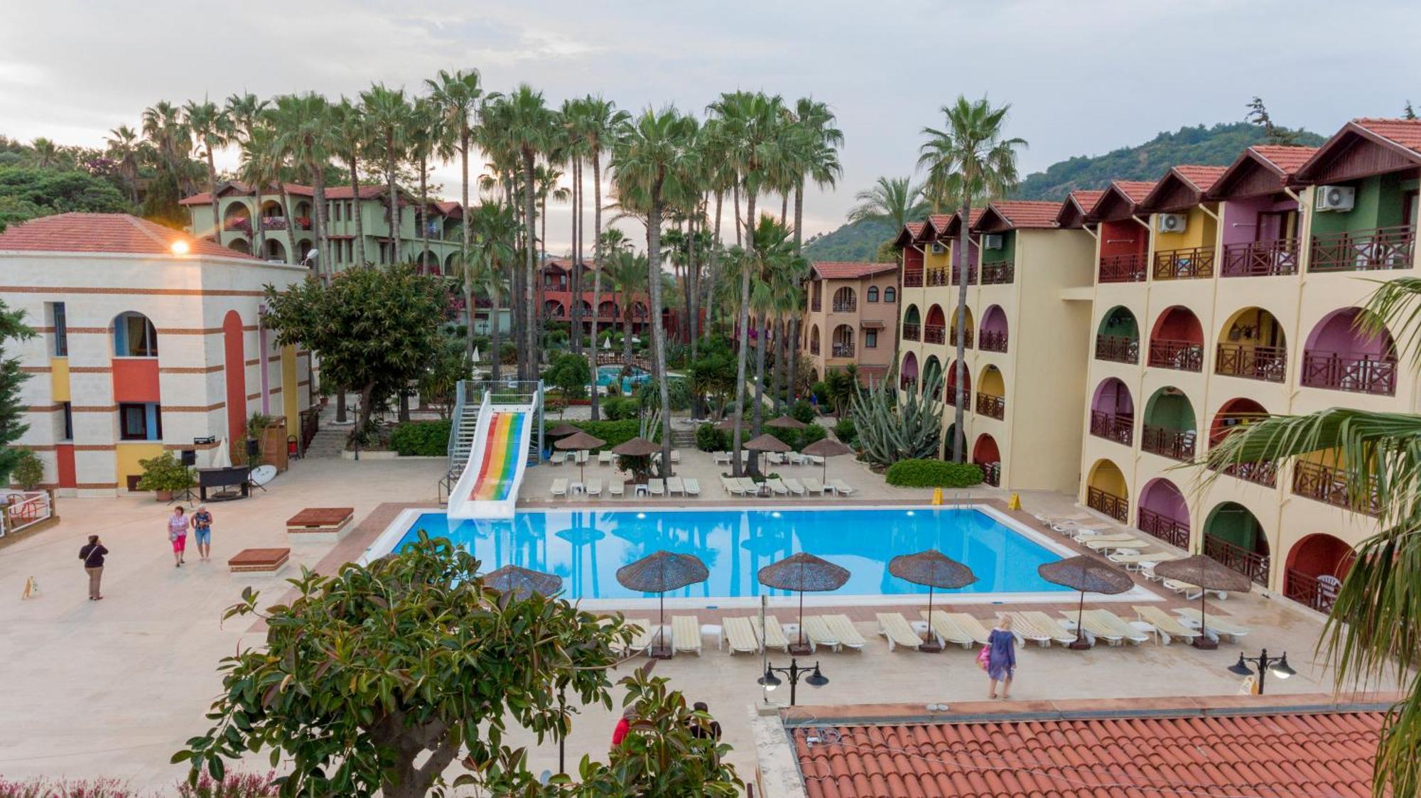 Club Tropical Beach Hotel Toslak 外观 照片