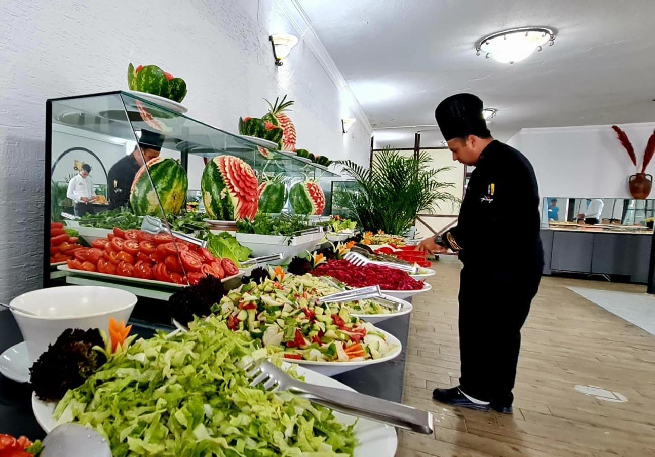Club Tropical Beach Hotel Toslak 外观 照片